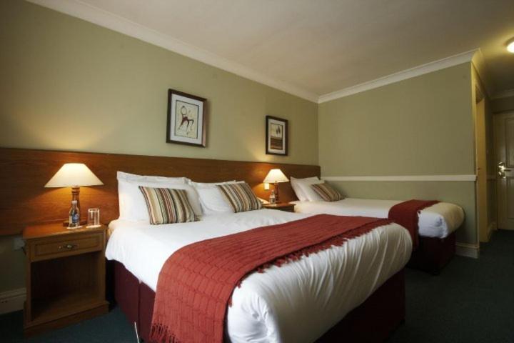 Tralee Benners Hotel Kamer foto